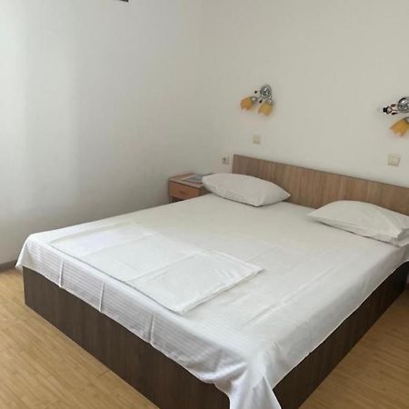 Vila George Hotel Costinesti Eksteriør billede